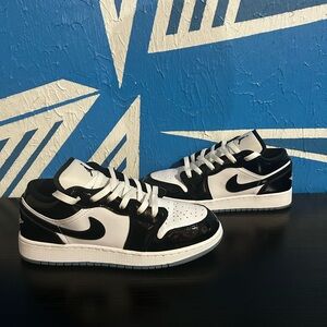 Air Jordan 1 SE Concord